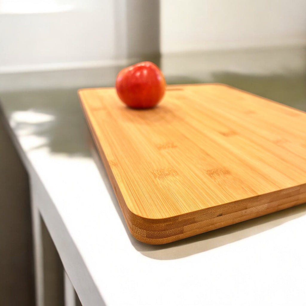 Bamboo Cutting Board w/ Handle