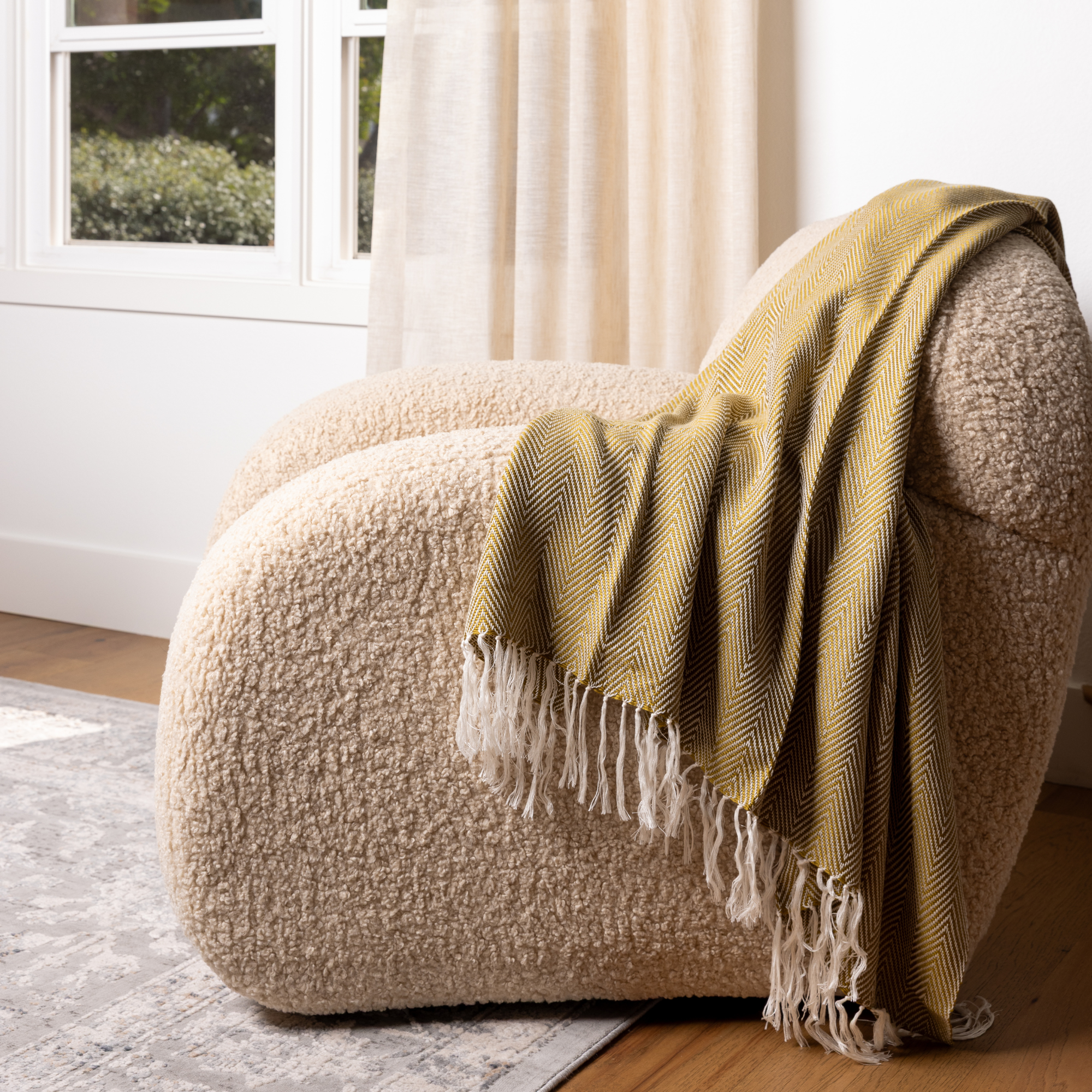 Luxe Bamboo Herringbone Throw Blanket