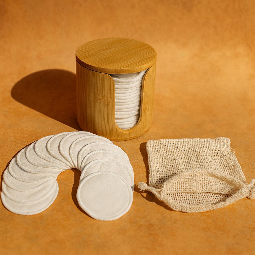 Makeup Remover Pads + Case